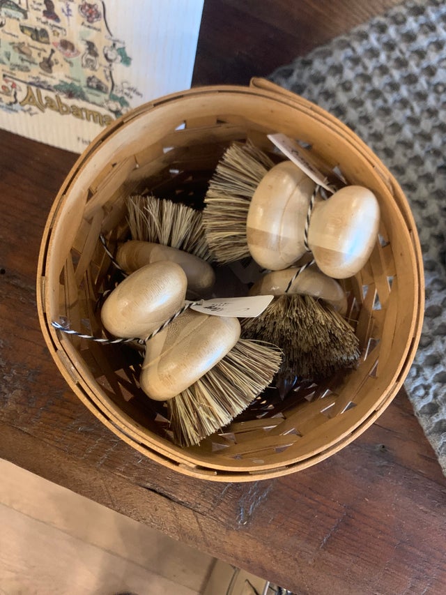 Kitchen | Ashley Mercantile